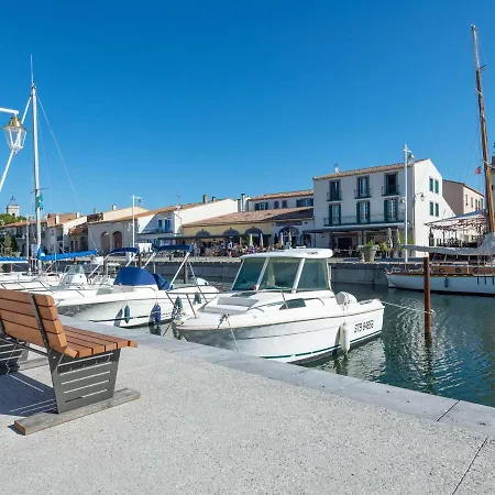 à 2 Pas De La Avec Terrasse Et Parking - Fr-1-387-150